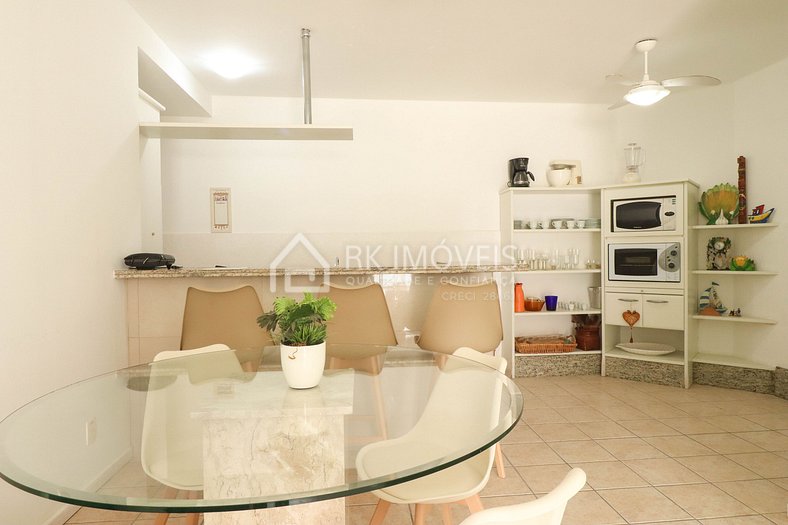 Apartamento a 30m del mar para 6 personas.