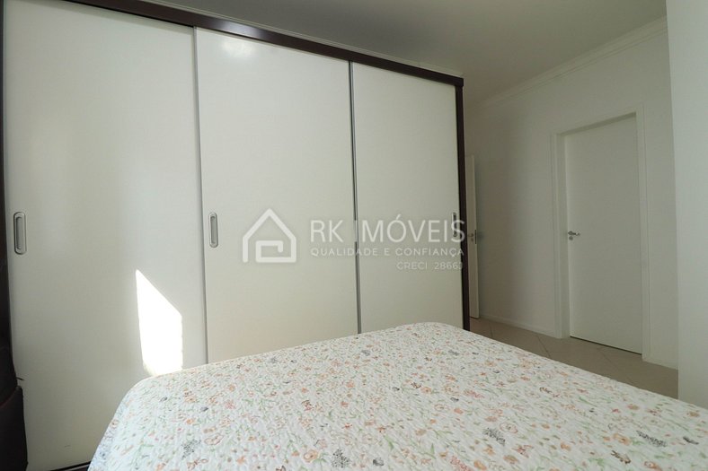 Excelente apartamento 6 pessoas e 3 dormitórios - OC01I