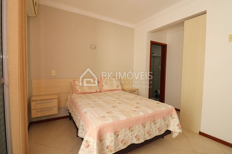 Excelente apartamento com 3 dormitórios - SP01I