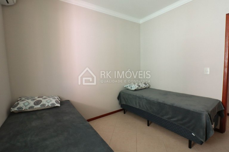 Excelente apartamento com 3 dormitórios - SP01I