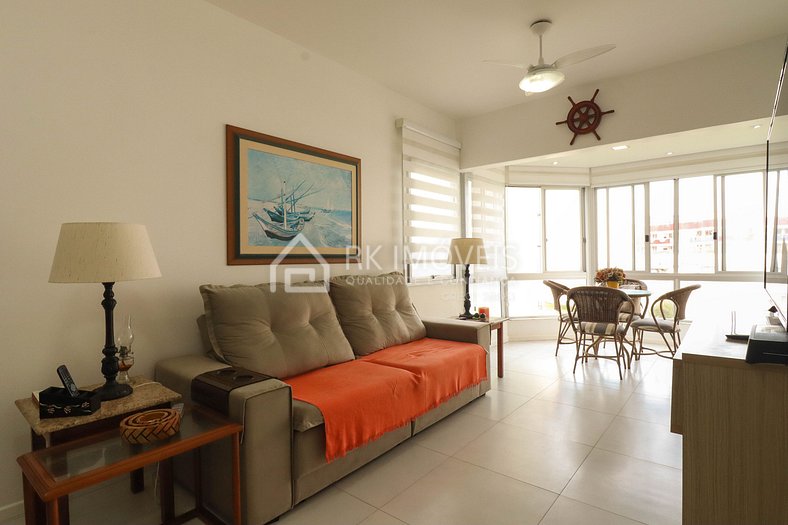 Seasonal apartment 50 meters from the sea