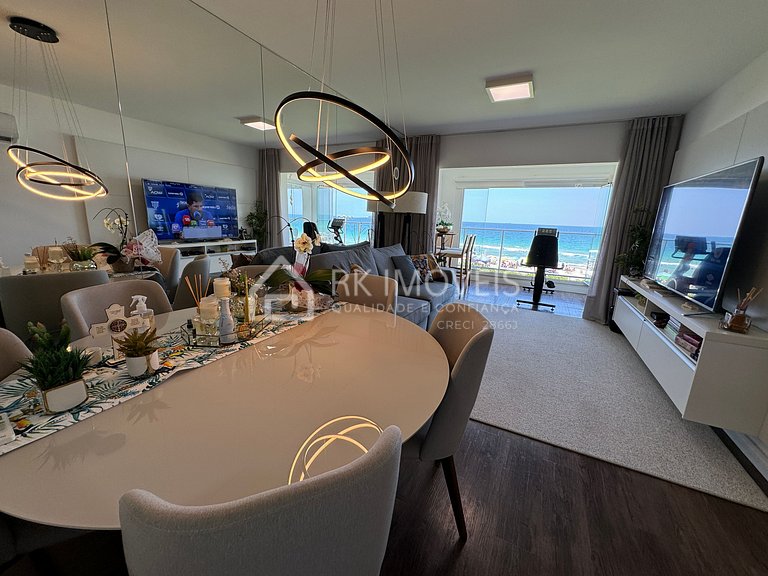 Spectacular two suites with sea view - MY01I